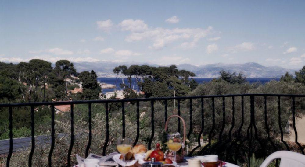 Castel Garoupe Hotel Antibes Exterior foto